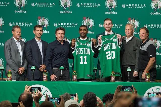 穆斯卡特：柔佛实力强外援多，我们客场要拿出足够好的表现（穆斯卡特：柔佛实力雄厚外援多，客场必须打出高水准）