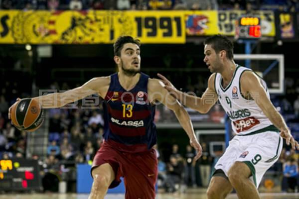 曼联1-1西汉姆联：83分钟遭保级队逼平，近5轮仅1胜争四梦碎？（曼联1-1平西汉姆：83分钟被保级队扳平，近5轮仅1胜，争四前景告急）