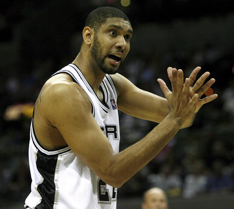 范德芬：伊萨克是最难对付的对手，他是非常全面的顶级球员（范德芬称伊萨克为最难缠对手：全面且顶级的球员）