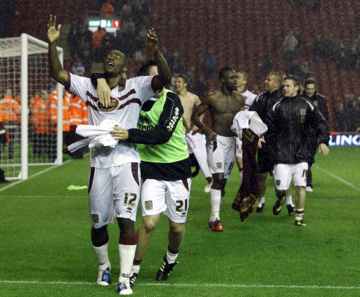 德罗赞与威少的赛季回顾（德罗赞与威少本赛季盘点）