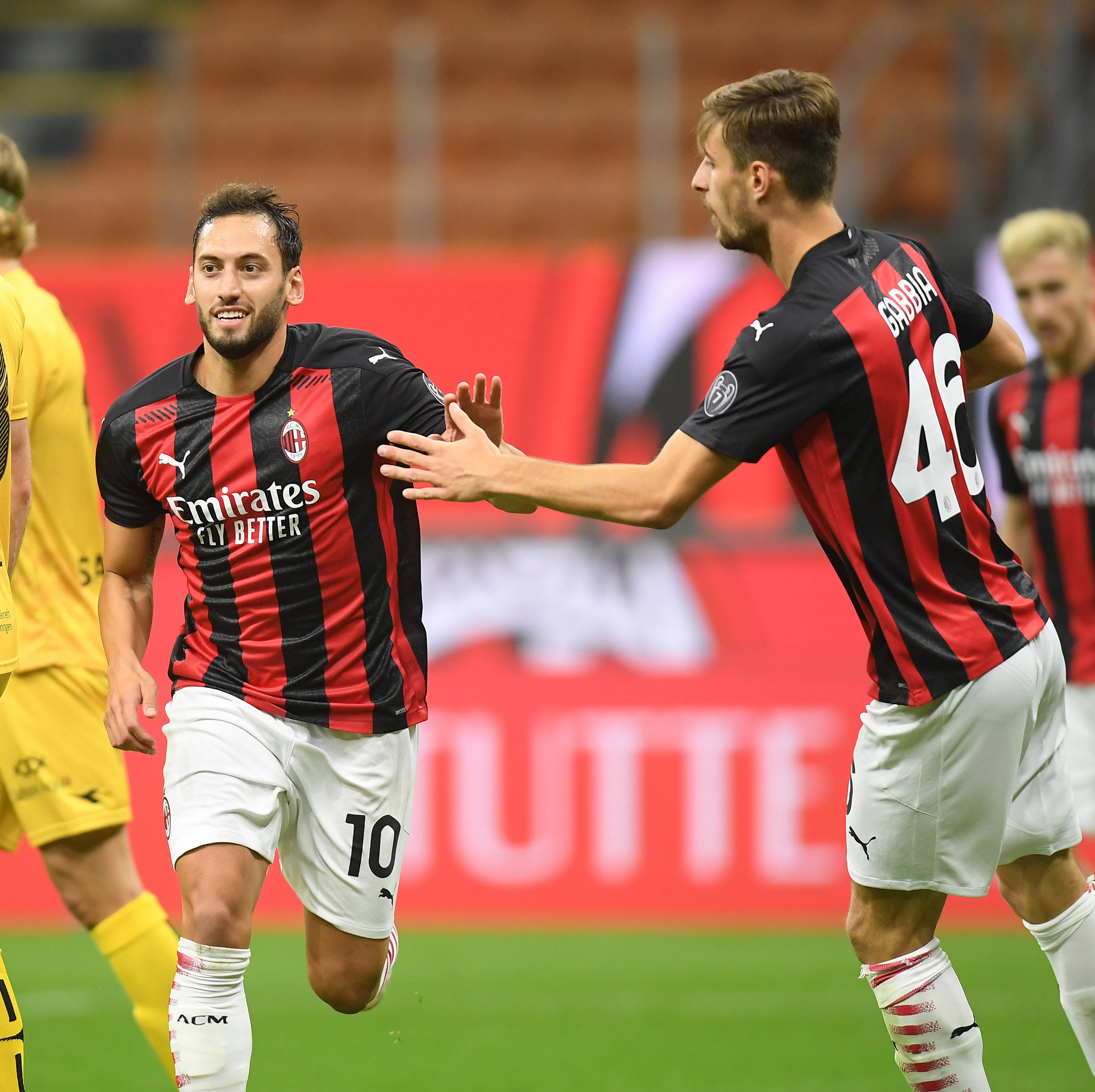 恭喜！闫鹏飞追平拉米扎纳升至CBA历史盖帽榜并列第20位（闫鹏飞追平拉米扎纳，CBA历史盖帽榜并列第20位）